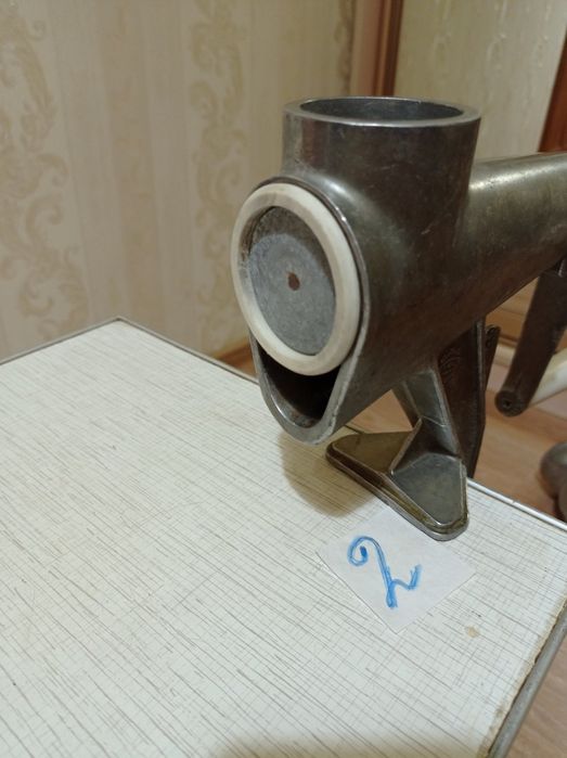 Соковыжималка ручная механическая.Соковитискач.