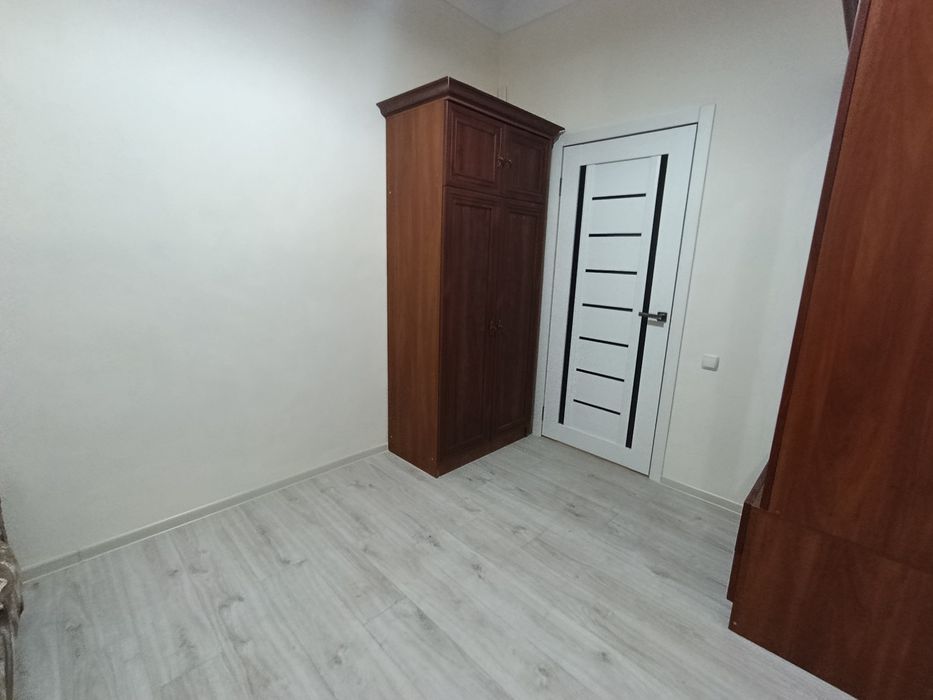 Сдам квартиру метро Южд