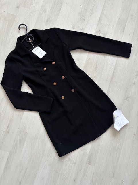 Czarna sukienka marynarka dla dziewczynki 140