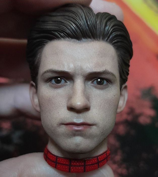 Hot Toys spider man mms 680