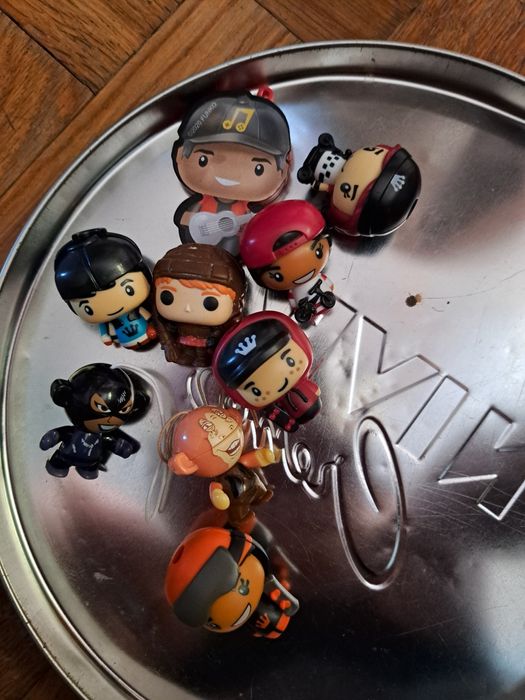 Zabawki z jajek kindet