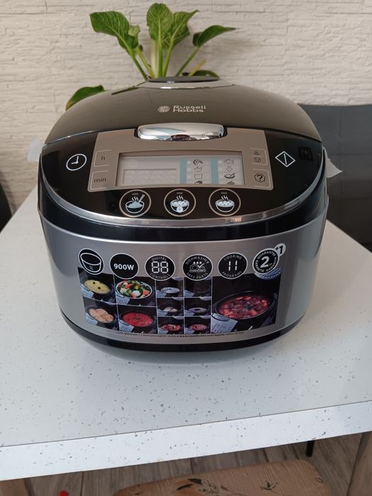 Sprzedam multicooker Russell Hobbs