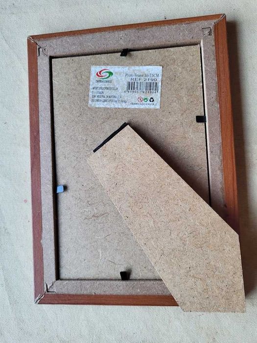 Wooden Frame434199577819893761