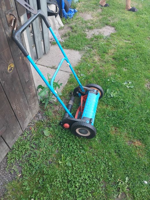 Sprzedam kosiarkę ręcznną