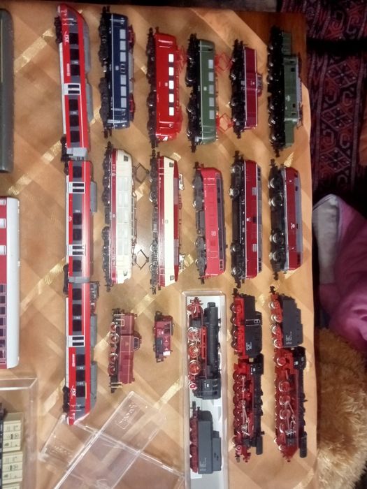 Lokomotywa Elektrowóz Diesel Wagony Fleischmann skala: N Idealny stan