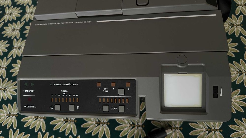 projector  Reflecta64170802971011122