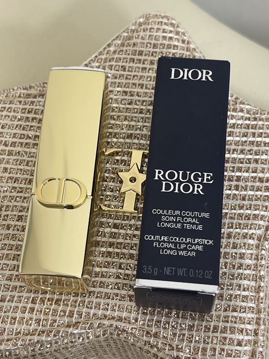 Помада для губ DIOR