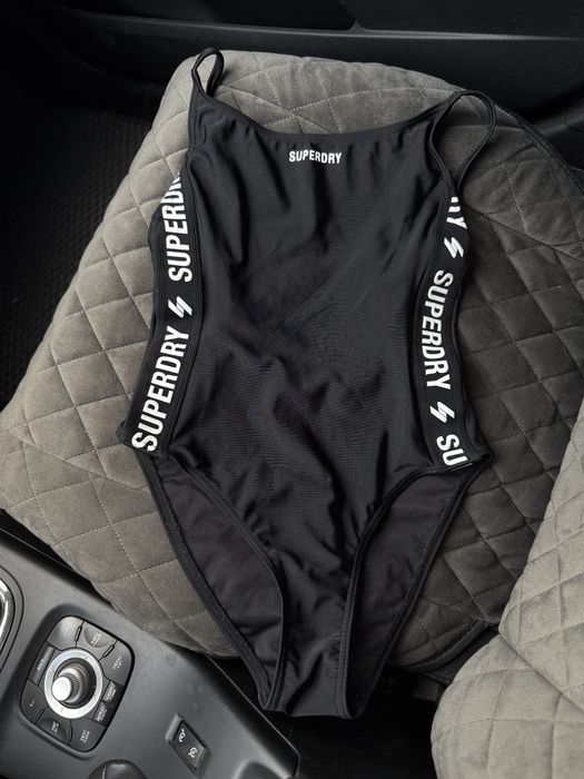 Купальник суцільний superdry, xs-s