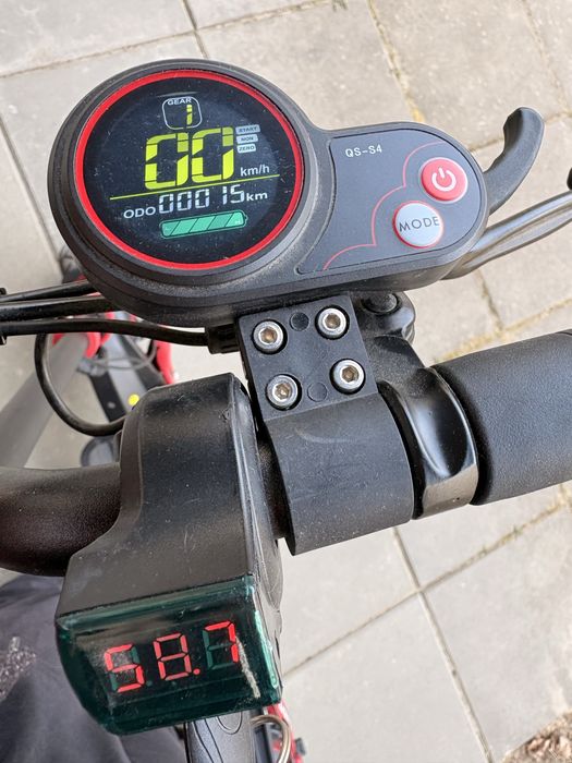 OKAZJA! Elektryczna hulajnoga  Techlife X7 - przejechane tylko 15 km
