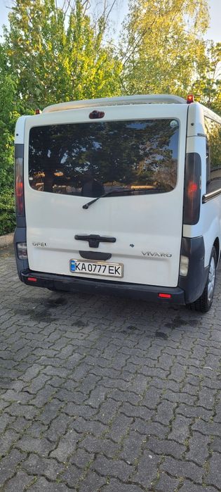 Opel Vivaro Довга база+ кондиціонер