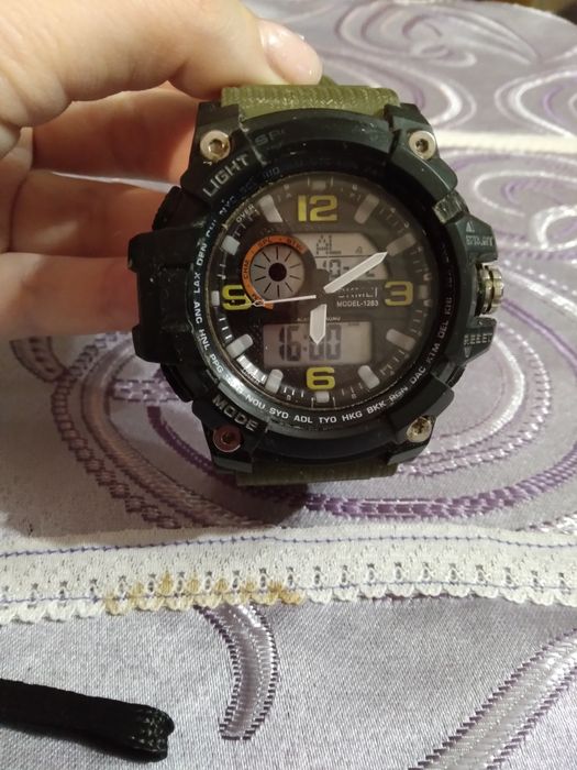 Годинник ручний SKMEI