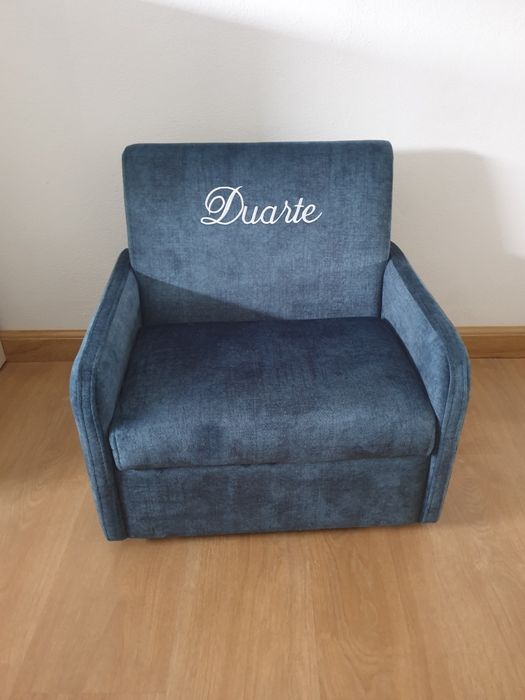 Mini cadeirão para criança personalizável