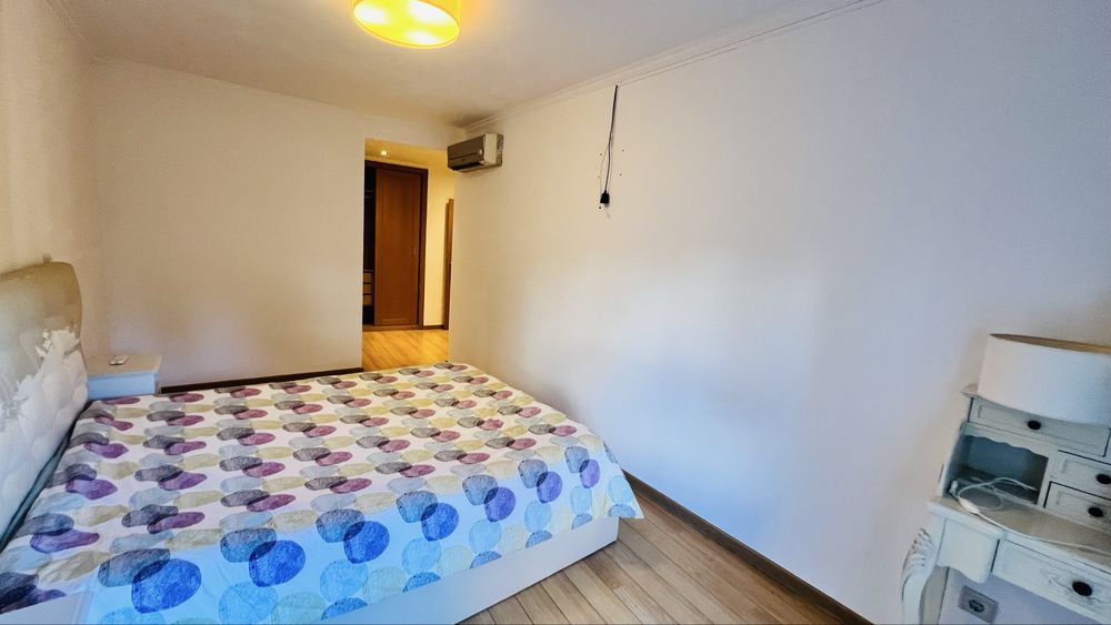 Cama de casal para dar