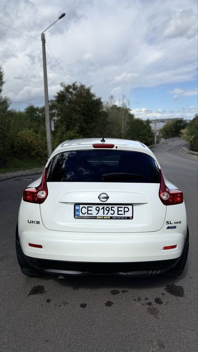 Автомобіль Nissan Juke