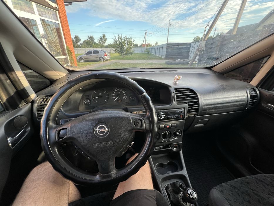Продам Opel Zafira A по запчастинам