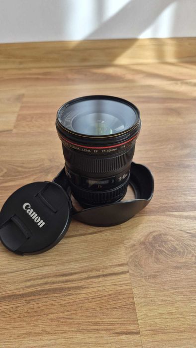 Canon EOS 7D + obiektywy + akcesoria