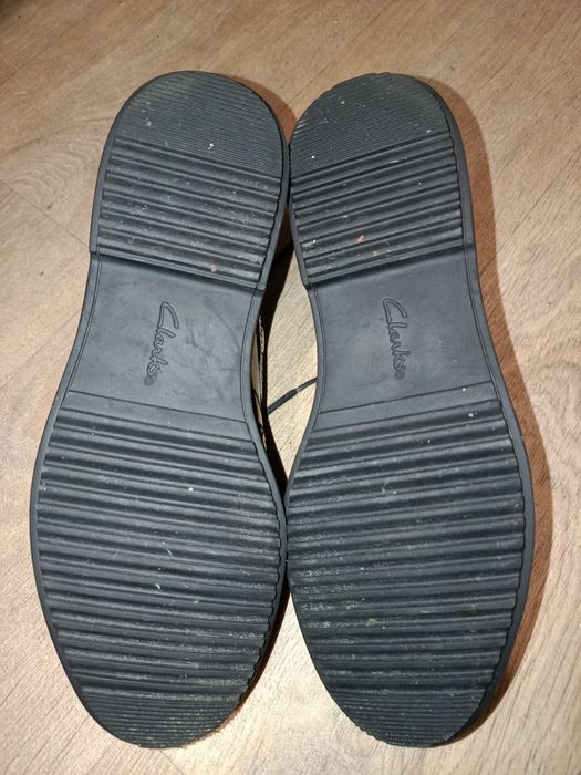 Туфлі лаковані.Clarks collection.