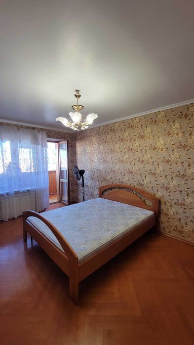 Тимошенко 13А, Левка Лукьяненко 13А