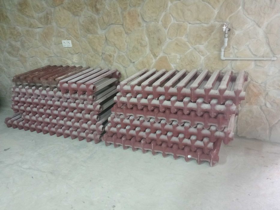 Батареї чавунні нові