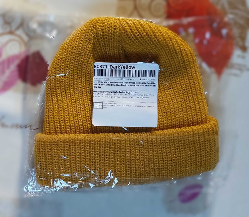 Nowa dzianinowa czapka beanie miodowa unisex