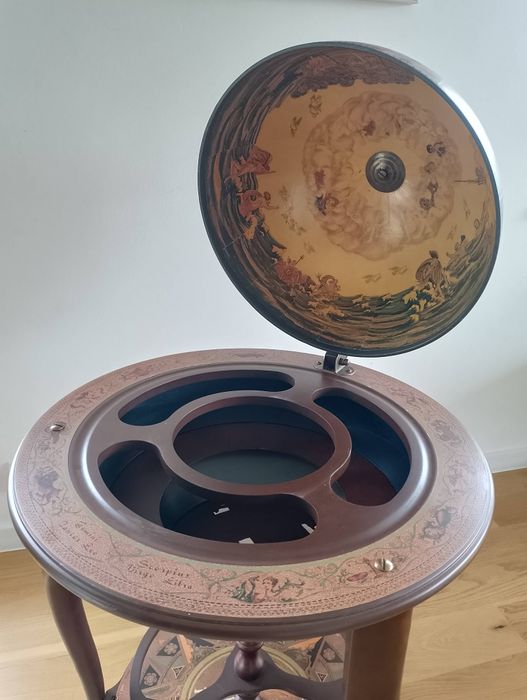 Bar Globus barek vintage retro