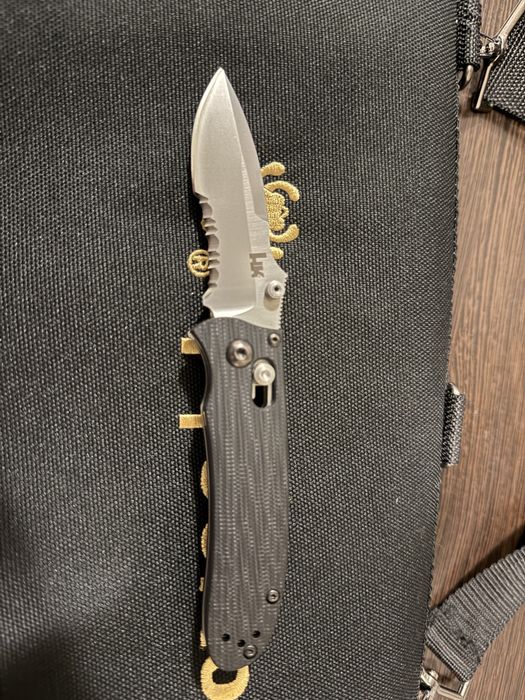 Benchmade 14210 HK mini Snody