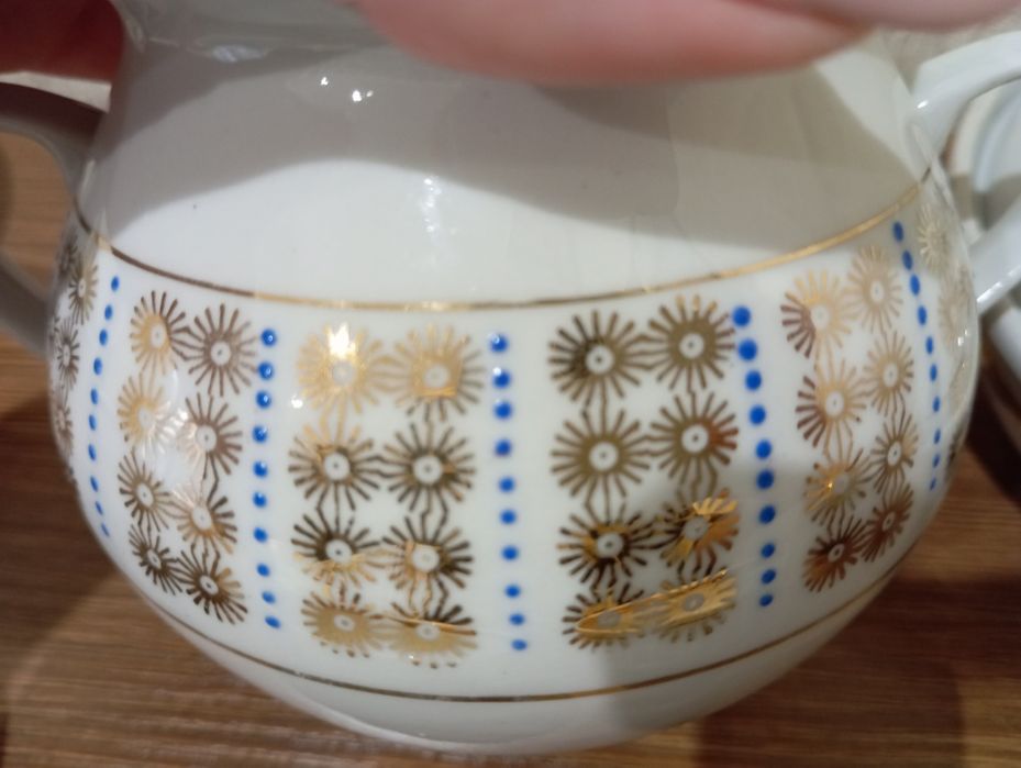 Вінтажний чайний сервіз