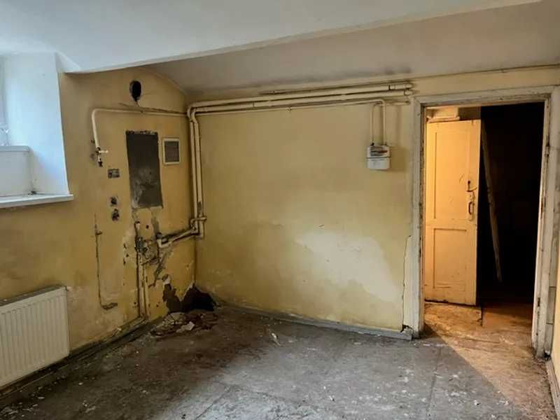 ОРЕНДА - нежитлові приміщення - підвал, площею 103,70 кв.м. м.Чернівці