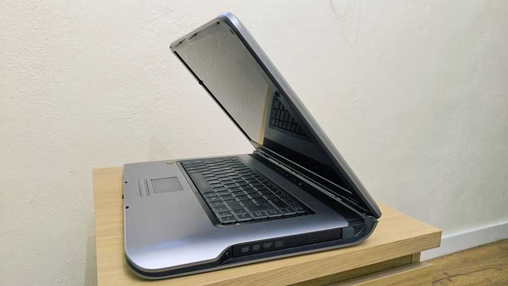 Porttátil Sony Vaio VGN- A397XP ecrã de 17 pulgadas