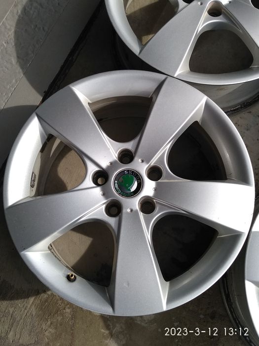 Продам легко сплавні диски