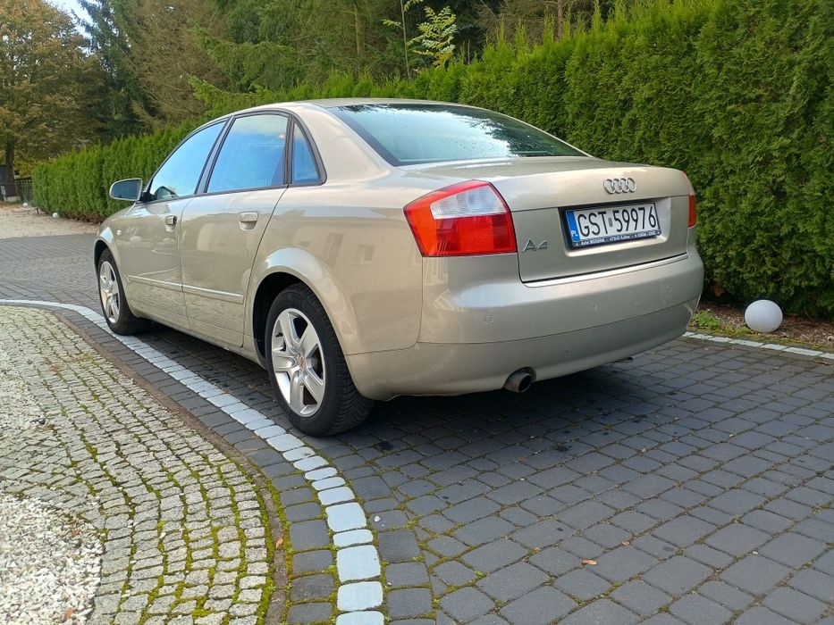 Audi A4 benzyna 1.6