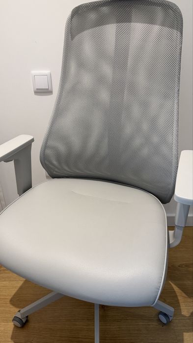 Cadeira de escritório Ikea branca