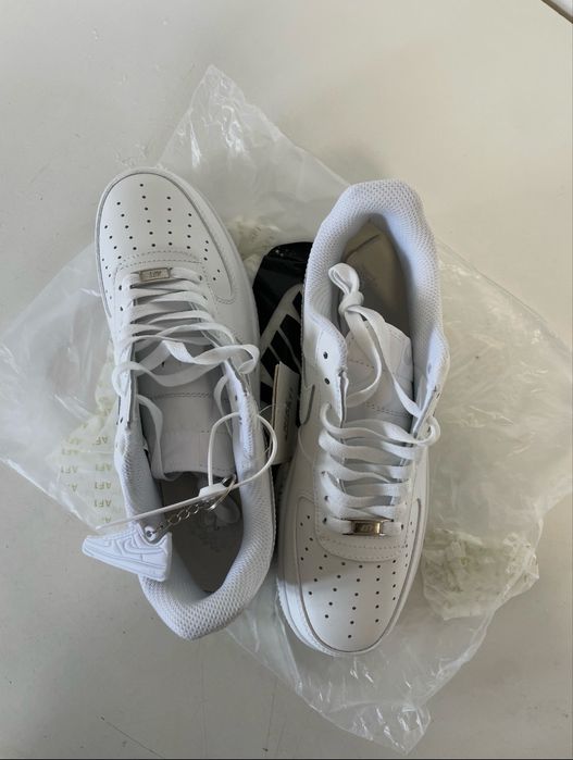 Nike air force 1 white