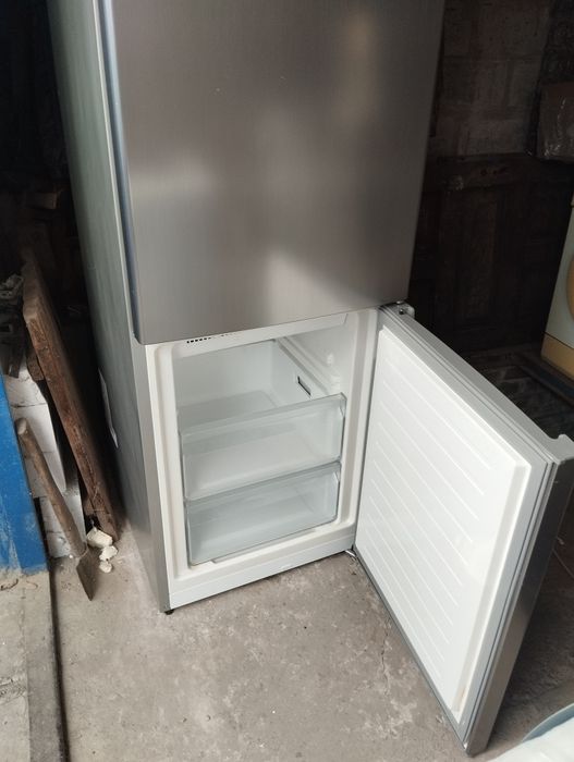 Холодильник Bosch KGN33NL206