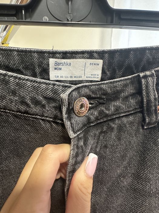 Джинси Mom Bershka