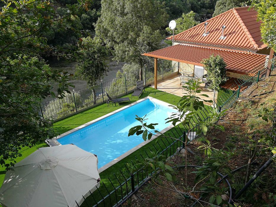 Moradia em lugar de sonho Rio Minho Melgaço
