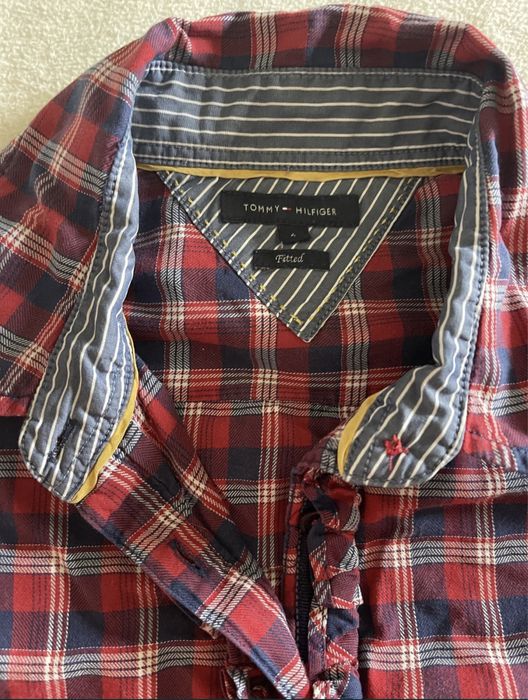 Vendo camisa tamanho M - Tommy Hilfiger