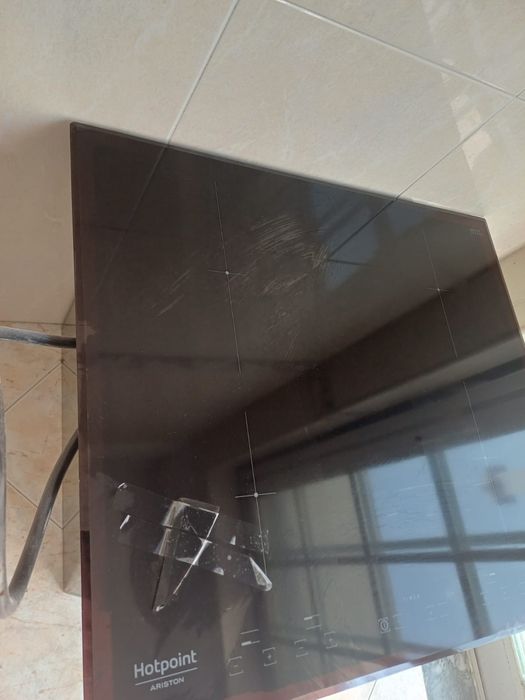 Placa de indução Hotpoint Ariston  59X 51