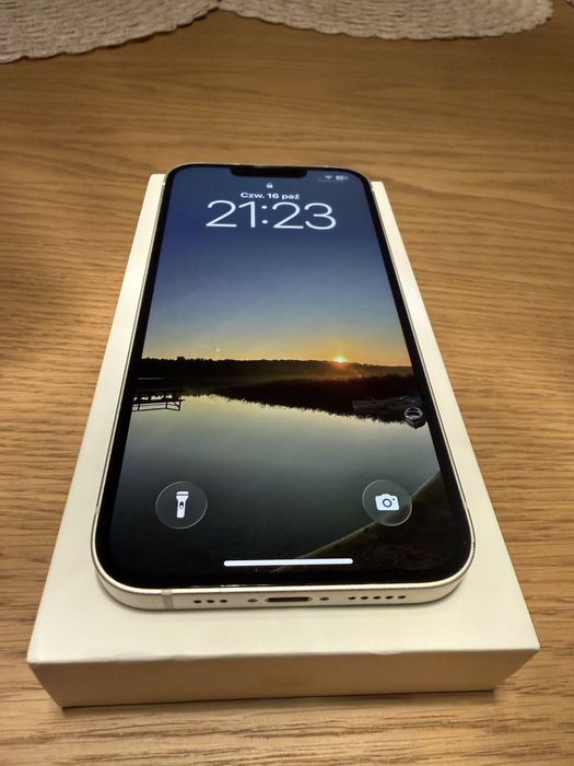 Apple Iphone 13 128 GB - Biały