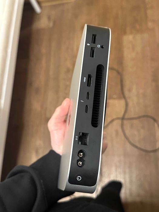 Mac Mini M2 16/256 GB Silver