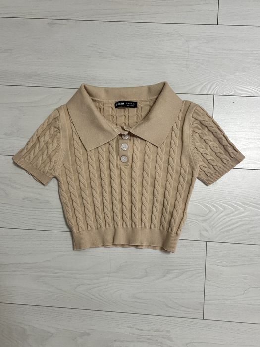 Бежевий поло-топ Shein