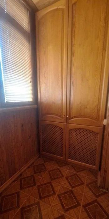 Продам 3 кімнатна квартира біля метро Перемога