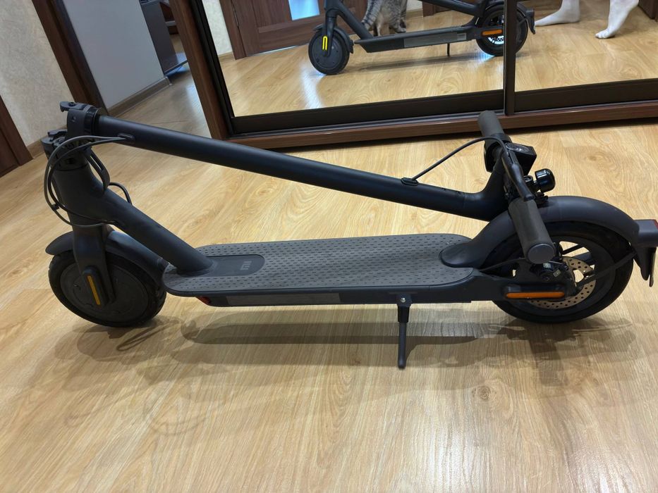 Xiomi Mi Electric Scooter