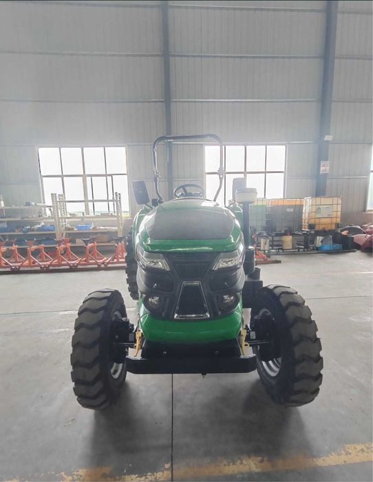 Tractor em otimo estado unico dono