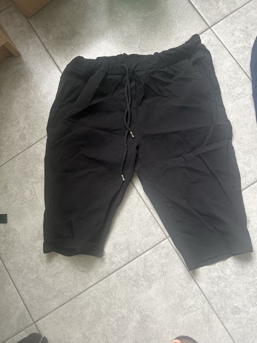 Rybaczki spodenki czarne XL na gumce rozciagliwe