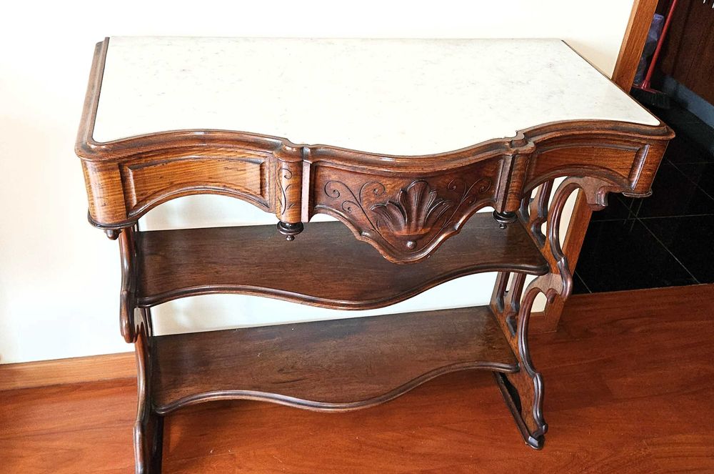 Credência em Mármore, Estilo Neoclássico, Excelente estado