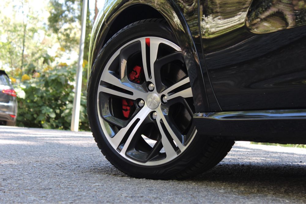 Peugeot 208 Gti 200cv