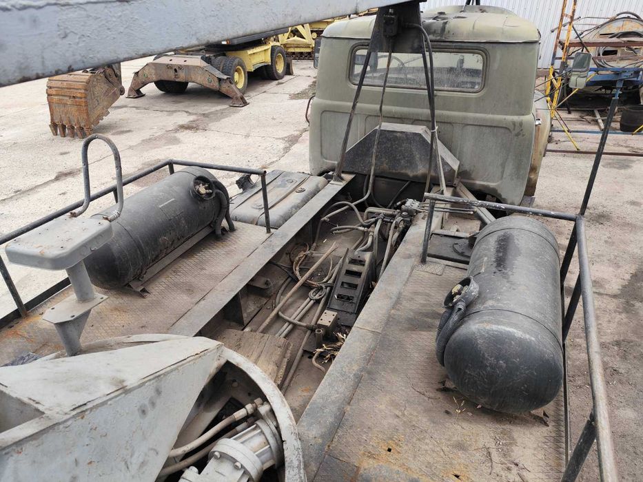 автовышка гидравлическая ВС-22 НА БАЗЕ ЗИЛ-130