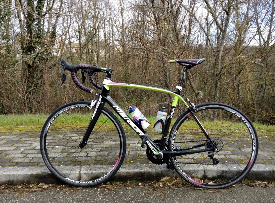 Bicicleta estrada Merida scultura carbono