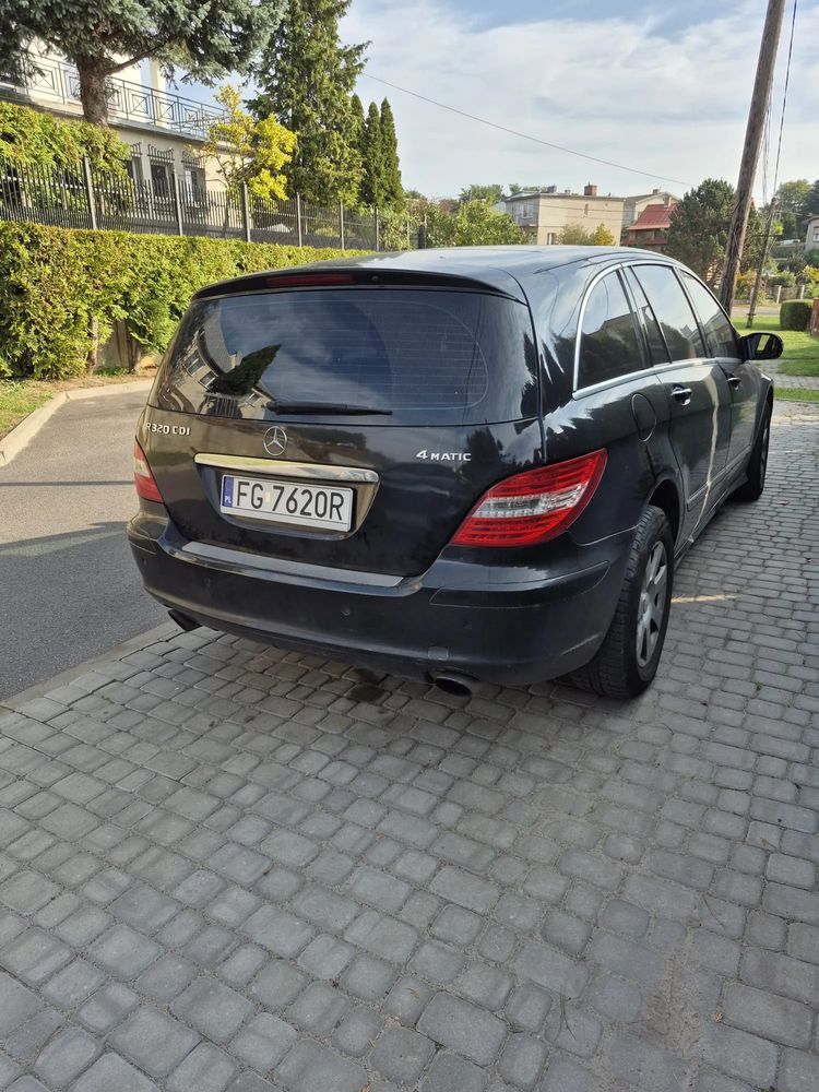 Mercedes-Benz Klasa R